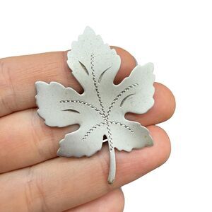 Vintage Silver Tone Leaf Brooch Leaf Pin Autumn Jewelry
